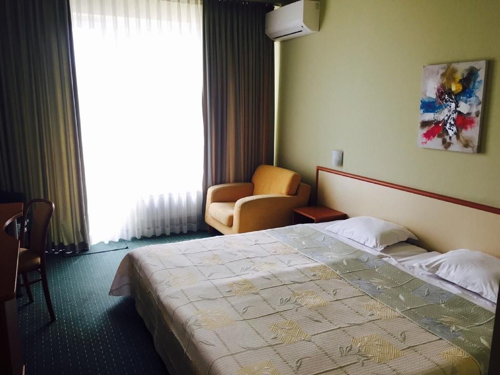 Benvita Hotel ゴールデンサンド エクステリア 写真