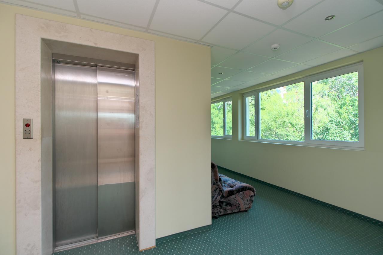 Benvita Hotel ゴールデンサンド エクステリア 写真